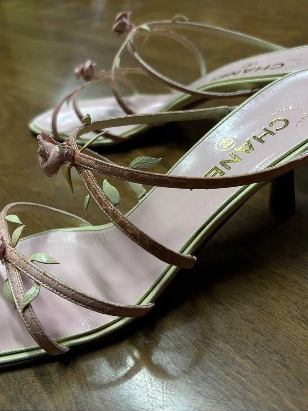 CHANEL 2001 Vintage Karl Lagerfeld Light Pink Rosebud Leather Heels | size 38.5